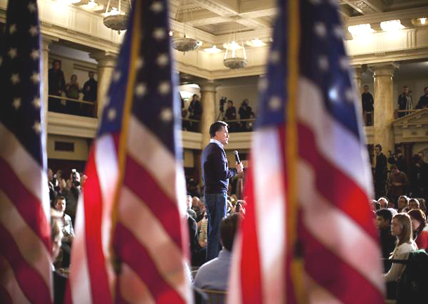 El aspirante republicano Mitt Romney en un acto electoral de los caucus de Iowa (3/1/212) El aspirante republicano Mitt Romney en un acto electoral de los caucus de Iowa (3/1/212)