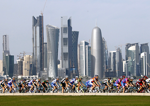 Vuelta ciclista a Catar entre Sealine Beach y Resort Doha Corniche. (2011) Vuelta ciclista a Catar entre Sealine Beach y Resort Doha Corniche. (2011)