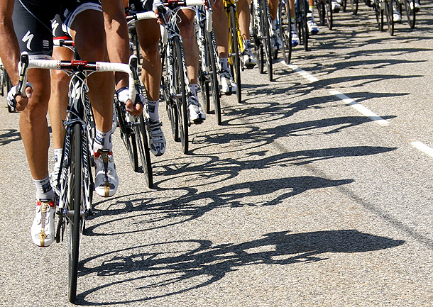 Ciclistas durante la décima etapa del Tour de Francia 2010 Ciclistas durante la décima etapa del Tour de Francia 2010