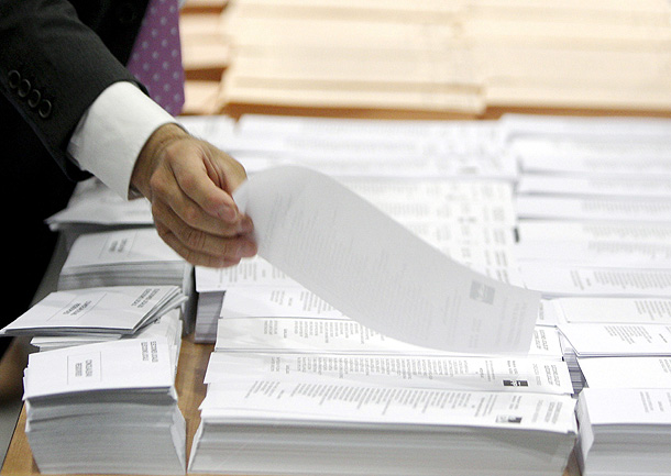 Elecciones municipales y autonómicas 22-M Elecciones municipales y autonómicas 22-M