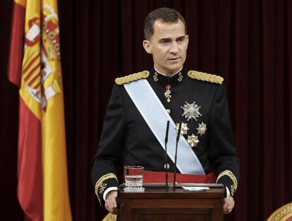 El Rey Felipe VI pronuncia su discurso. Foto: ©Agencia Efe/Paco Campos