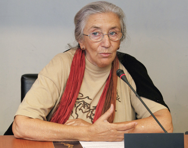 Clara Janés, presidenta del jurado del XXII Premio Internacional de Poesía «San Juan de la Cruz» en el año 2011. ©Efe/Raúl Sanchidrián