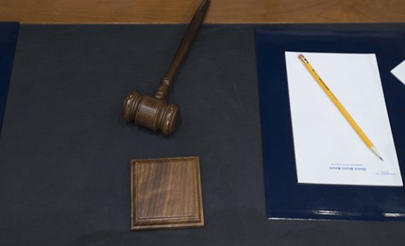 «sentencia de muerte», mejor que «sentencia a muerte» | FundéuRAEFundéuRAE